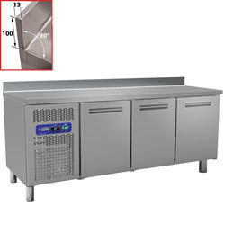 Table frigorifique ventilee 3 portes 395 lt