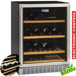 Vitrine a vins, vent. 160lit., black
