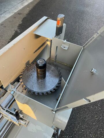 Fraiseuses en bout Elumatec Netgoce