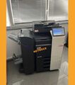 Photocopieur couleur multitache d’occasion.