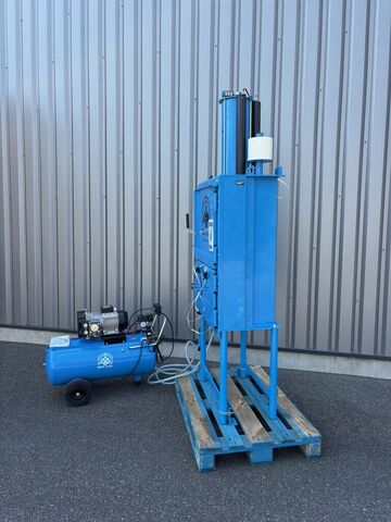 Presse a carton pneumatique Netgoce